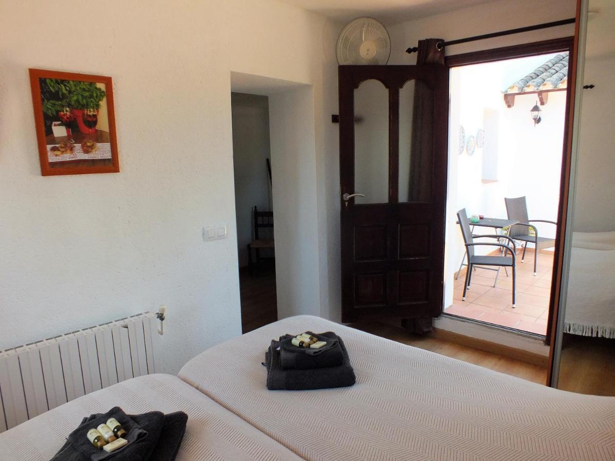 Bed and Breakfast Buena Idea - Adults Only Jalón Exteriér fotografie