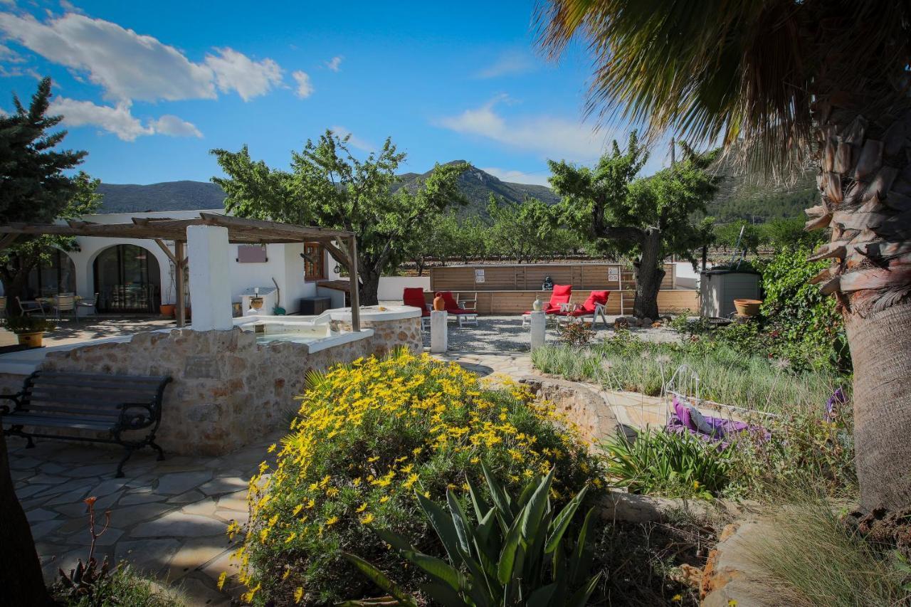 Bed and Breakfast Buena Idea - Adults Only Jalón Exteriér fotografie