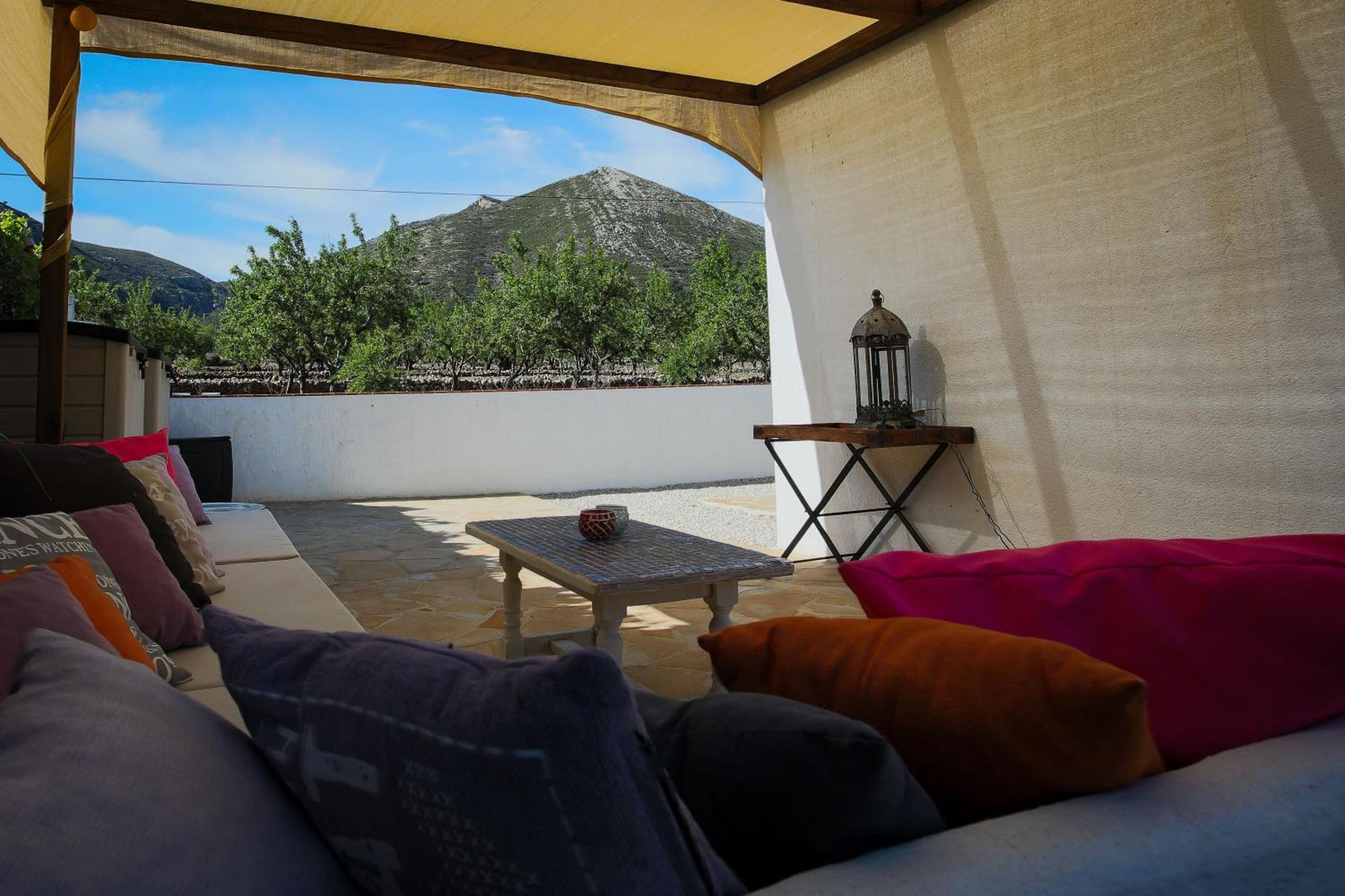 Bed and Breakfast Buena Idea - Adults Only Jalón Exteriér fotografie